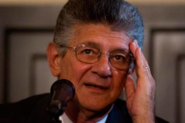 ¡SIN PELOS EN LA LENGUA! Henry Ramos Allup afirma que la llamada “mesa de diálogo nacional” no podrá dividir a la oposición: “Pelaron b*la”