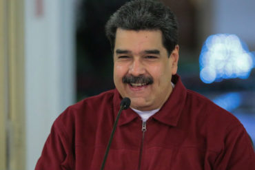 ¡ESPERE SENTADO! Maduro se cree Santa y promete perniles, ropa, ingredientes para hallacas y juguetes a través de los Clap (+Video)