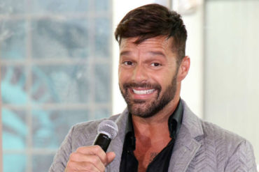 ¡UPA, CACHETE! Ricky Martin mostró sin pena su retaguardia en las redes sociales (+Fotos que te harán sudar)