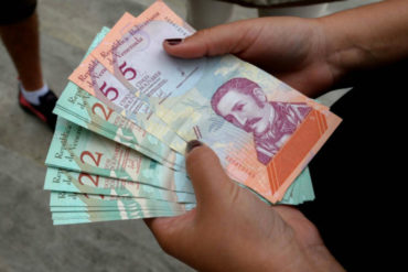 ¡SÉPANLO! Omar Prieto amenaza con sanciones a bancos que no acepten billetes de 10, 20 y 50 bolívares