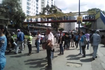 ¡QUÉ RARO! Caracas colapsó nuevamente este #19Nov por una falla en la estación Parque Carabobo del Metro (+Fotos +Video)