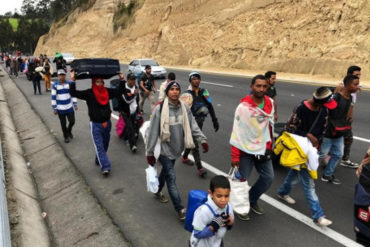 ¡ENTÉRESE! Aumenta flujo de venezolanos en la frontera de Ecuador ante pedido de visa en Perú: Preparan corredor humanitario