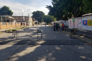 ¡QUÉ JOYITA! Detuvieron a un jefe de la UBCH en Carabobo por intentar apuñalar a un hombre en un centro electoral