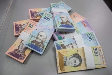 ¡DEBE SABERLO! La razón por la que este economista asegura que el salario mínimo no debe bajar de 861.186 bolívares