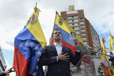 ¡VA CON TODO! Juan Guaidó tras su juramentación como Presidente: «No temo ser encarcelado»