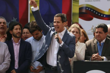 ¡ÚLTIMA HORA! Juan Guaidó anuncia que asumirá funciones ejecutivas del país (pidió respaldo de FANB, comunidad internacional y pueblo)