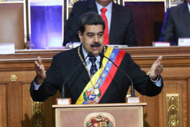 ¿ENLOQUECIÓ? Maduro propone crear un plan del “morral bolivariano familiar”: Dice que meterá libros de Marx, películas y “uno que otro Petro”