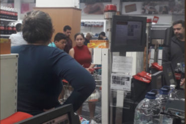 ¡MÁS INFLACIÓN! Alertan de «histeria colectiva» en los supermercados de Caracas tras anuncios de Maduro (+Fotos deprimentes)