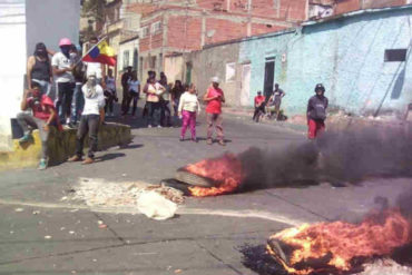 ¡SE CALIENTA LA CALLE! PNB reprimió a manifestantes en Los Mecedores y Puerta Caracas (+Videos +Transmisión en vivo)