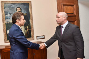 ¡DIERON EL VISTO BUENO! Gobierno paraguayo reconoció al representante diplomático designado por Guaidó