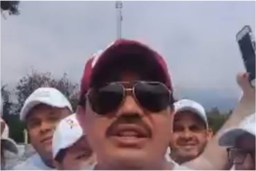 ¡TE MOVERÁ LAS FIBRAS! Luis Silva se fue hasta el puente Las Tienditas y entonó la canción «Venezuela» en apoyo a la entrada de la ayuda humanitaria (+Video)