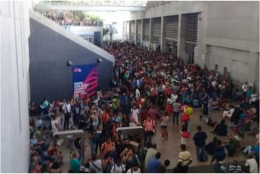 ¡SENTIR NACIONAL! “Maduro coñ* ‘e tu madre”: El grito que retumbó en el Ferrocarril de los Valles del Tuy este #8Feb por cierre del servicio (+Video +Fotos)