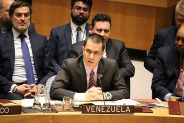 ¡IMPORTANTE SABER! Periodista desmiente las “pruebas” que Arreaza llevó a la ONU por hechos en la frontera