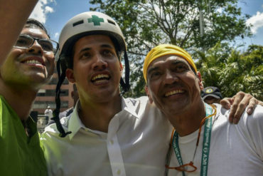 ¡AVALANCHA HUMANITARIA! Guaidó aspira al millón de voluntarios para entrada de ayuda a Venezuela