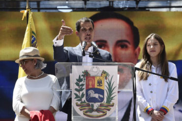 ¡EL DATO! Guaidó tiene una popularidad del 70 % entre los colombianos (Mientras, Maduro es rechazado por el 93%)