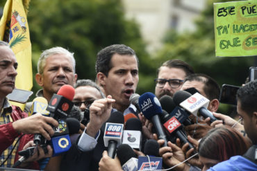 ¡CONTUNDENTE! La punta de Guaidó a Maduro tras bloqueo de la ayuda humanitaria: “A la dictadura solo le quedan los colectivos armados”