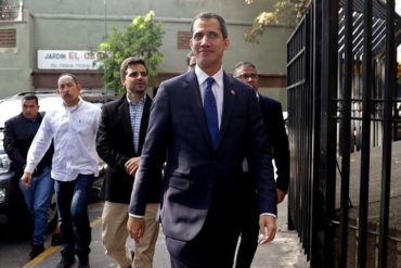 ¡LO ÚLTIMO! Francia desmiente que Guaidó esté en su embajada en Caracas