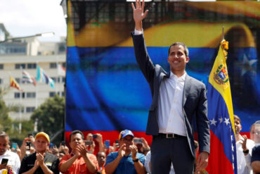 ¡DIGNO DE VER! El emotivo juramento que hizo Juan Guaidó junto a los ciudadanos este #2Feb (+Video)