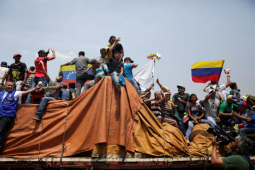 ¡LOGRO PARCIAL! 50 toneladas de ayuda humanitaria ingresaron al país por “otros caminos”: Están bajo resguardo