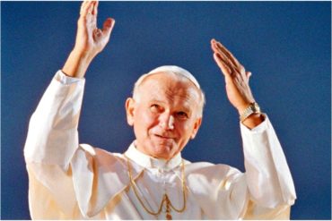 ¡CONMOVEDOR! El video del papa Juan Pablo II que se hizo viral: “No permanezcamos indiferentes ante la injusticia” (+Video)