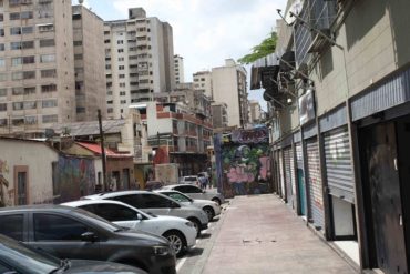 ¡A LO SPIDERMAN! Delincuentes aprovecharon apagón en Caracas para robar en La Candelaria (Trepaban los edificios)