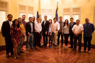 ¡SE LO CONTAMOS! Juan Guaidó se reunió con líderes y asociaciones venezolanas en Ecuador este #3Mar