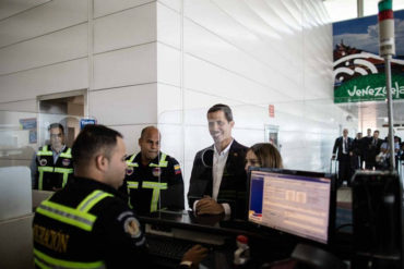 ¡LO ÚLTIMO! Denuncian que guardias que permitieron ingreso de Juan Guaidó al país fueron trasladados a Fuerte Tiuna