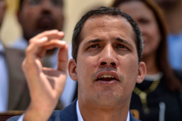 ¡VEA! “Estocada al Estado invasor”: Lo que opinan periodistas y analistas sobre suspensión de envío de crudo a Cuba anunciado por Guaidó