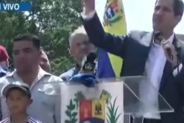 ¡ENTERNECEDOR! El momento en el que Guaidó le cedió la palabra a un niño durante su discurso: «Quiero tener un futuro, quiero ser grandeliga» (+Video)