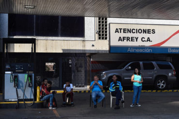 ¡ALARMANTE CIFRA! Valencia pierde 350 millones de dólares por cada día sin luz