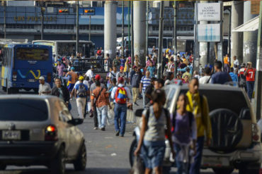 ¡SIN PRECEDENTES! Venezuela cumple más de 70 horas sin electricidad y en medio del caos