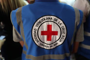 ¡SEPA! La Cruz Roja distribuyó ayuda humanitaria a pacientes en Caracas este #28Abr