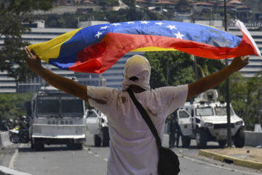 ¡DEBE SABERLO! Político asegura que se está conformando una fuerza liberadora «sin los colaboracionistas” (+Video)