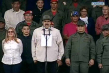 ¡LE MOSTRAMOS! En un acto con Maduro, García Carneiro “se luce” con sus lentes al estilo “dinamita pura” (+Fotos)