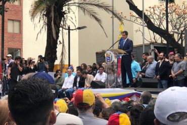 ¡SE LO MOSTRAMOS! Así fue el recibimiento de Guaidó en el cabildo abierto de este #19Abr (+Fotos + Video)