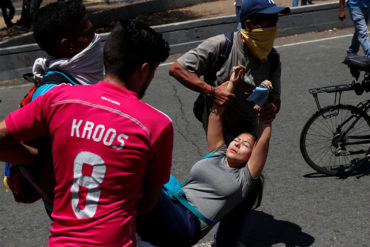 ¡LAMENTABLE! Al menos 23 heridos han ingresado a Salud Chacao por represión de este #1May (+Video)