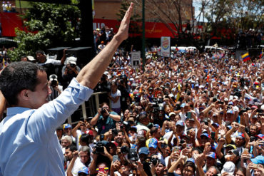 ¡LA CALLE SE ACTIVÓ! Los venezolanos se sumaron masivamente al inicio de la Operación Libertad este #6Abr (+Fotos +ríos de gente)