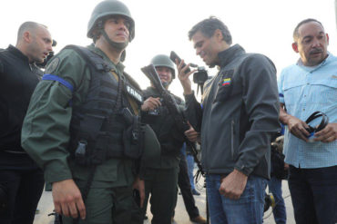 ¡LE CONTAMOS! 2 oficiales que participaron en los hechos del #30Abr revelaron más detalles de la Operación Libertad
