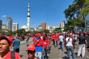 ¡SIN APOYO! Con poca asistencia inició la marcha a favor del régimen este #6Abr (+Foto +Video)