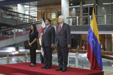 ¡LO ÚLTIMO! Equipo diplomático de Guaidó se instala en embajada de Venezuela en Costa Rica (+Video)