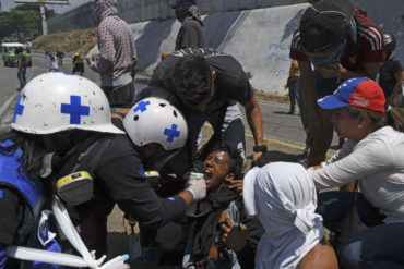 ¡QUÉ DESGRACIA! 11 médicos fueron detenidos arbitrariamente durante las protestas del #30Abr