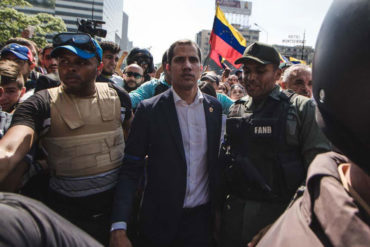 ¡QUIEREN COMPROMISO! Militares apartados del régimen exigen a Guaidó nombrar a Comisionado de Defensa