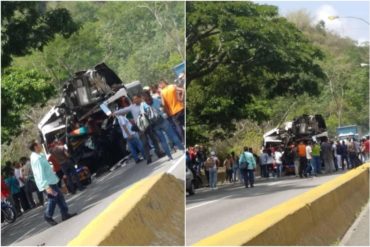 ¡LO ÚLTIMO! Reportan fuerte choque entre 2 autobuses en la ARC entre Los Ocumitos y Maitana este #31May (+Fotos +Video)