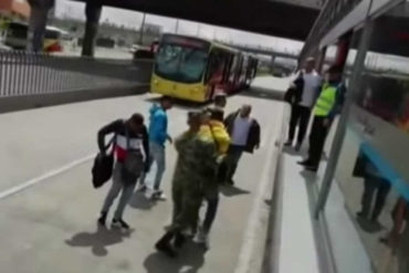 ¡AGRESIVO! Por recibir un empujón, un venezolano atacó con un cuchillo a otro hombre en Bogotá