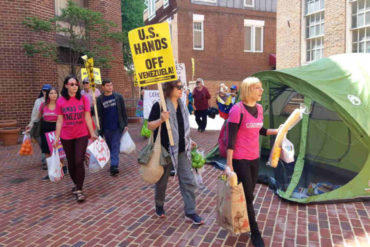 ¡CONÓZCALOS! ¿Quiénes son los miembros de Code Pink y por qué tomaron embajada de Venezuela en Washington?