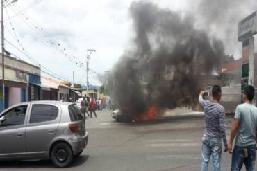 ¡QUÉ SUSTO! En Barquisimeto se incendió un carro luego de surtir gasolina (+Videos)