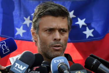 ¡DE FRENTE! “Eres un cobarde”: Leopoldo López carga contra Maduro por detención del diputado Gilber Caro