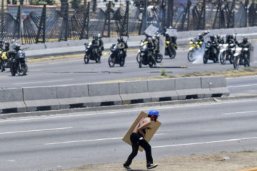 ¡UN HORROR! Unicef denuncia que 15 menores de edad fueron heridos por fuerzas represoras de Maduro este #1May