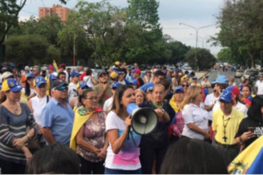 ¡SIN MIEDO! Hija de Edgar Zambrano: Seguimos firmes y unidos contra la tiranía que recae en mi país