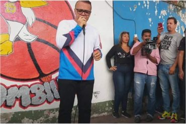 ¡ESCÁNDALO! El salsero Alex D’Castro ahora se presentó en La Bombilla de Petare tras polémica en la Cota 905 (+Video)